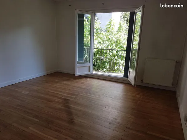 Appartement T3 - 59 m² non meublé - Grenoble - Eaux claires