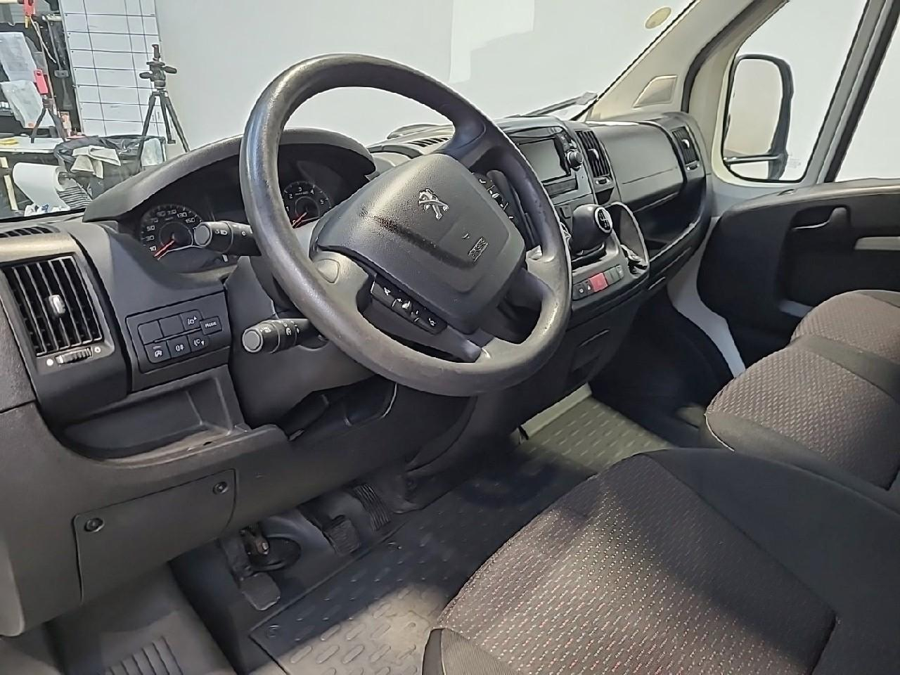 Peugeot Boxer tole 330 l1h2 bluehdi 120 s&s premium — photo 9