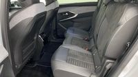 Peugeot 5008 Hybrid 145ch GT e-DCS6 — photo 13