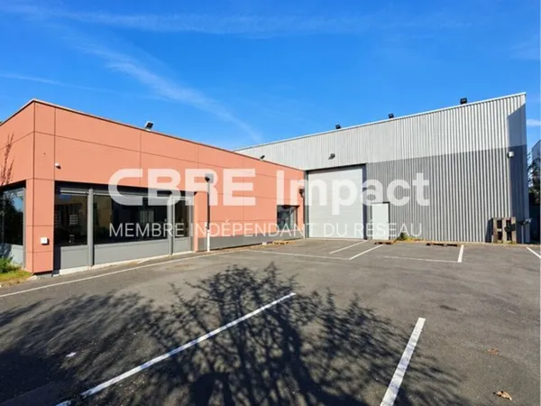 LOCAL D'ACTIVITE 520 m² ORMES