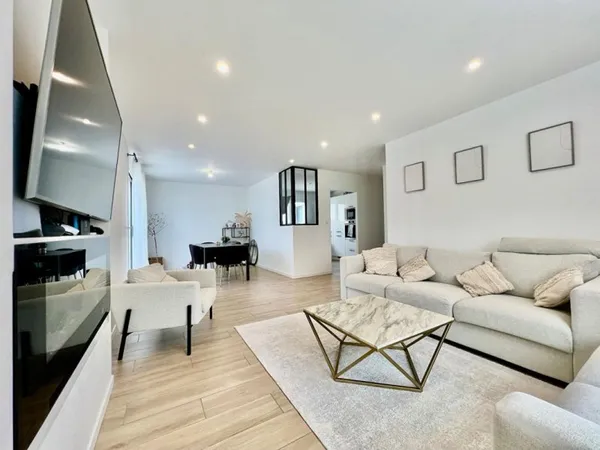 Maison Frenouville 6 pièces 146 m2