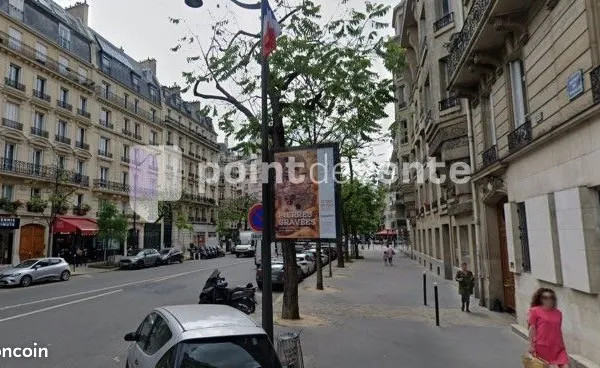 Local commercial 75 m²
