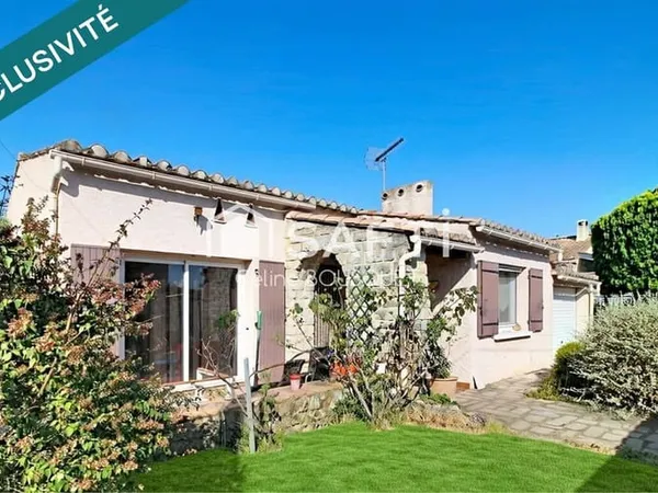 Maison de 96 m2 avec garage sur terrain de 533 m2