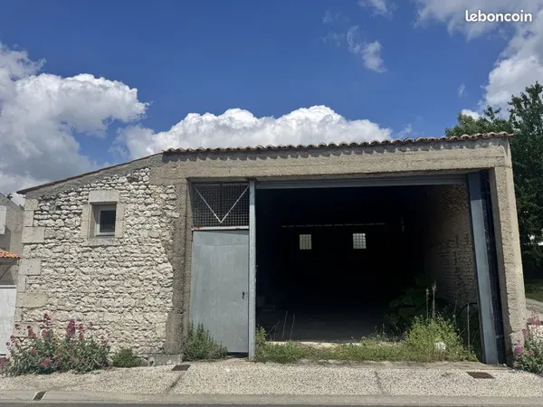 Parking/Garage/Box 113 m²
