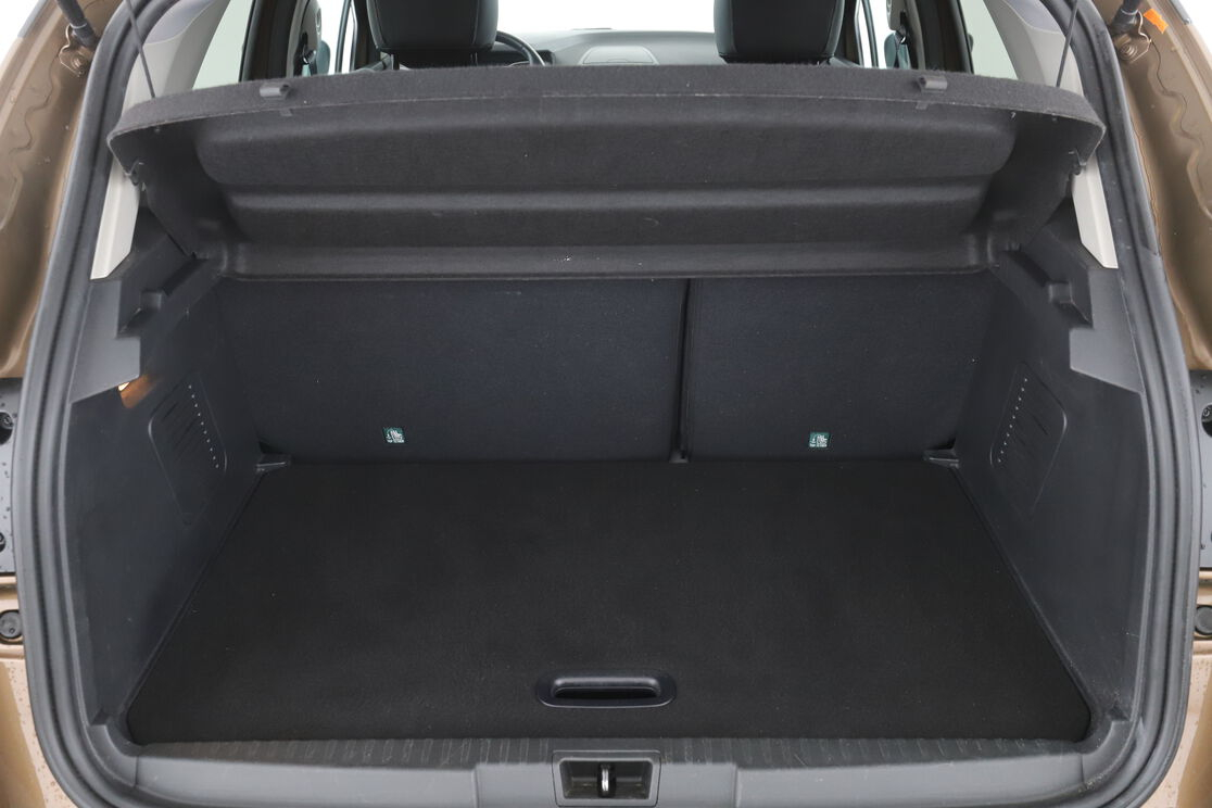 Renault Captur 1.2 TCe Energy Intens EDC — photo 15