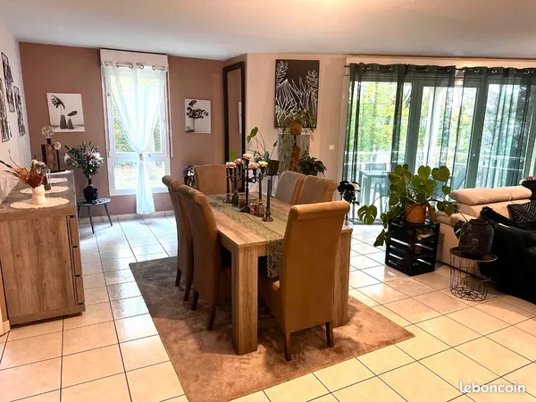 Appartement T4 de 88 m² avec garage et parking - Résidence sécurisée
