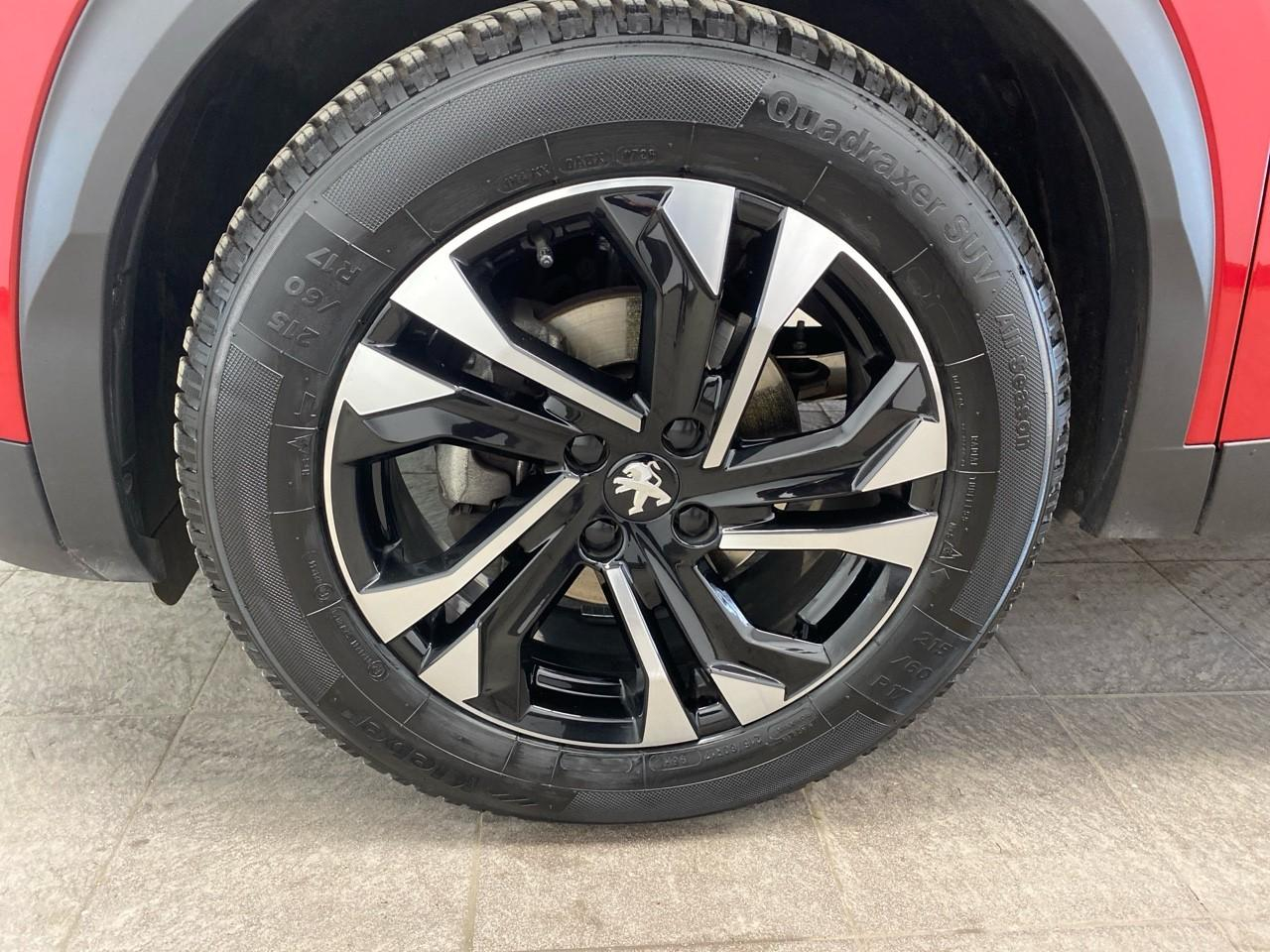 Peugeot 2008 puretech 130 s&s eat8 allure — photo 11