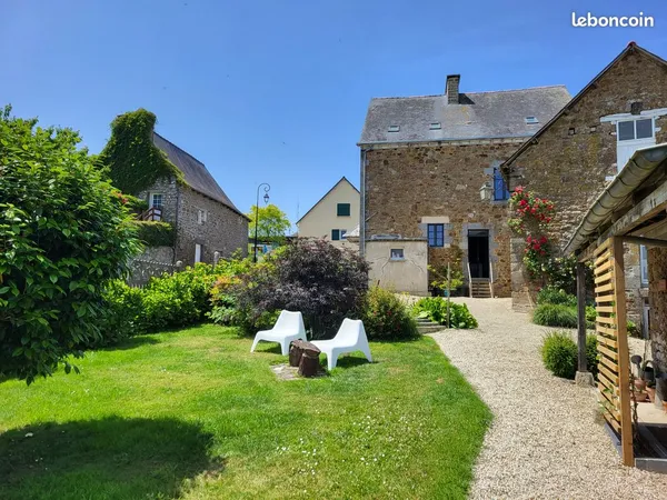 Maison 201 m²- 7 pièces - Bécherel 35190 -