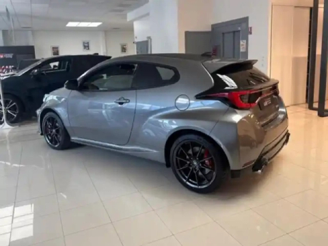 Toyota Yaris 1.6 gr 280ch 3p awd mc24
