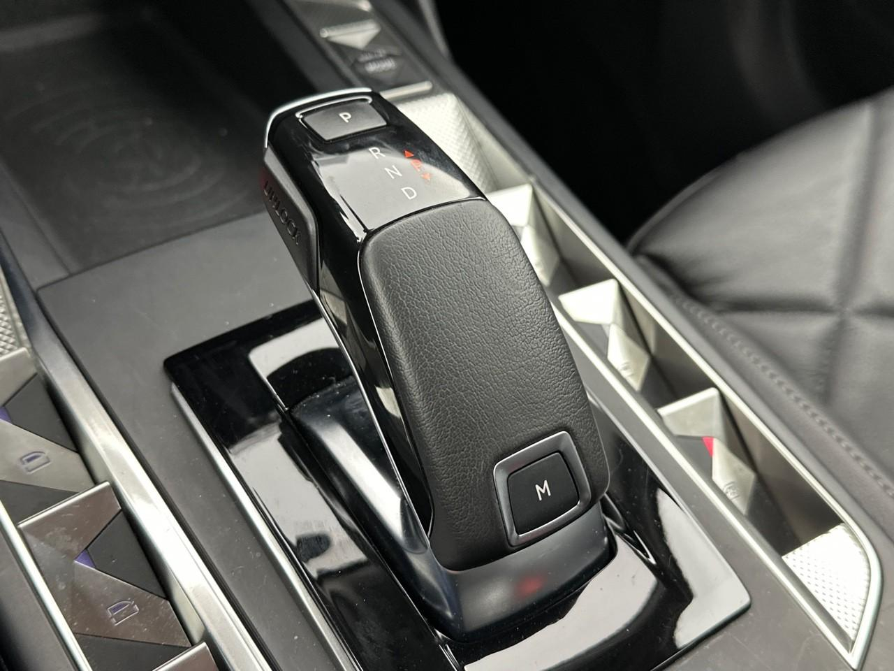 Ds Ds 3 crossback puretech 130 eat8 connected chic — photo 30