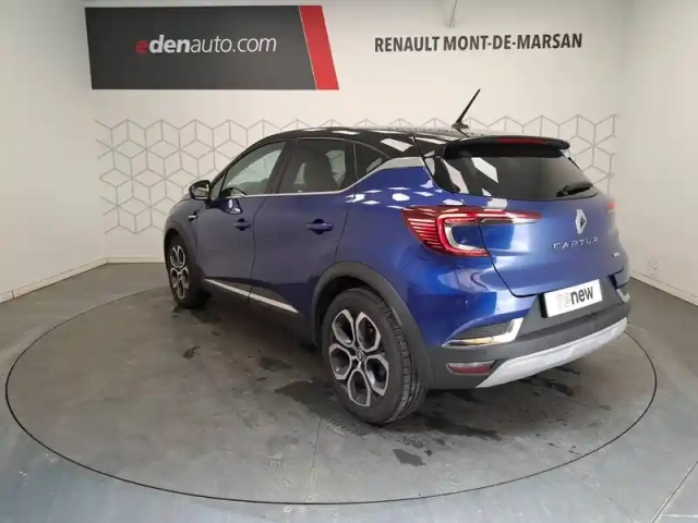 Renault Captur e-tech 145 - 21 — photo 3