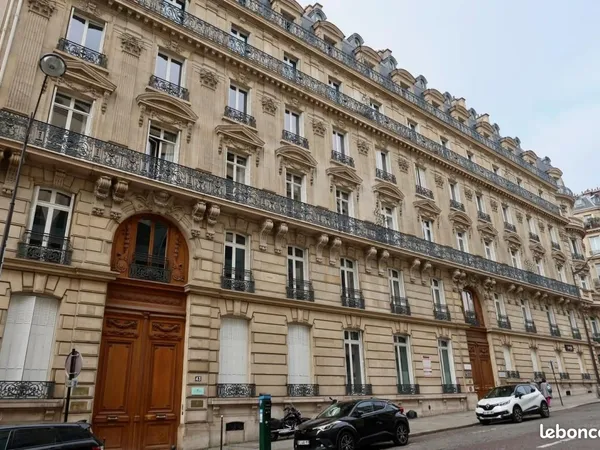 Bureaux 56 m²