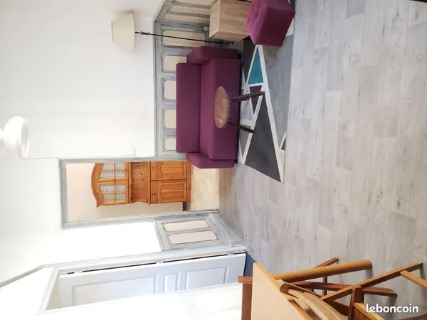 Super T2. 35 m². Tout 9