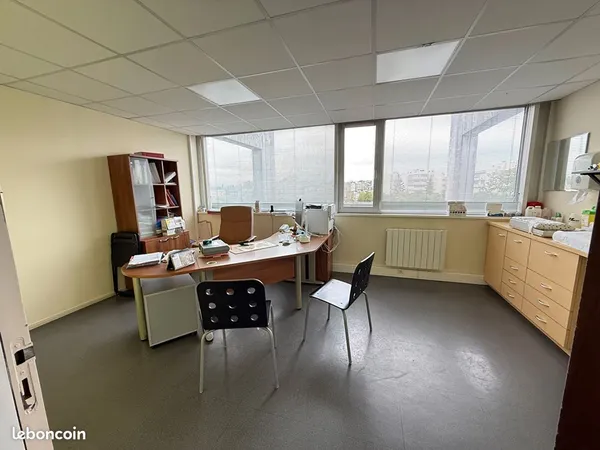 Bureaux 357 m² SAINT BRIEUC