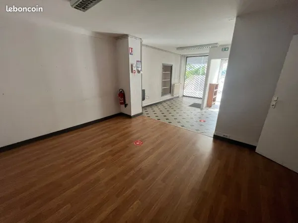Local commercial + logement