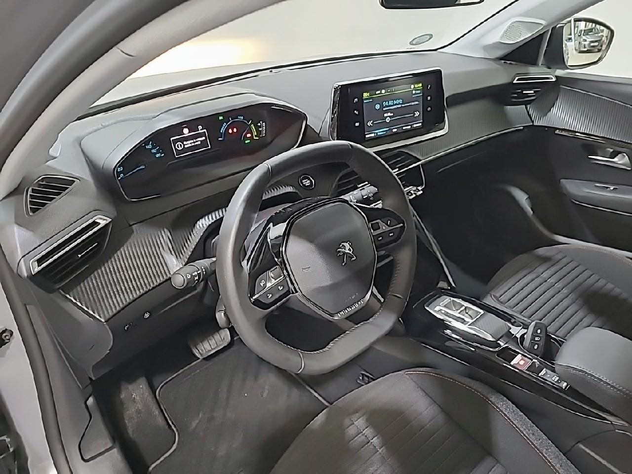 Peugeot 208 electrique 50 kwh 136ch like — photo 9