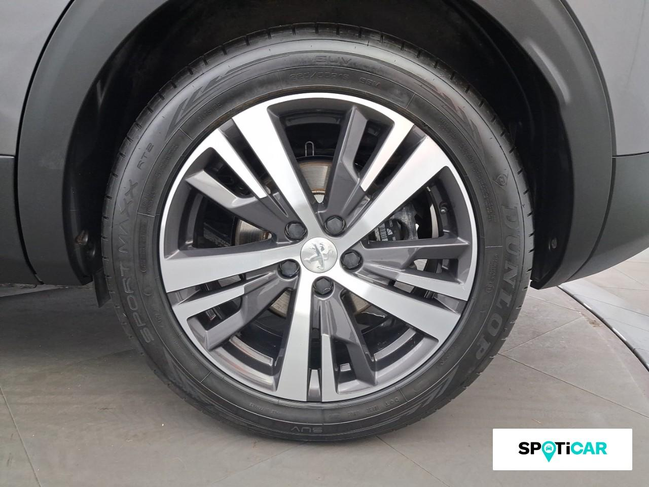 Peugeot 3008 hybrid 225ch roadtrip e-eat8 — photo 11