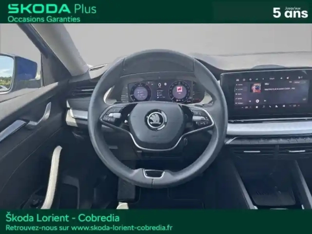 Skoda Octavia combi 2.0 tdi scr 150ch selection dsg7 — photo 13