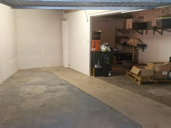Stationnement Location Vielmur-sur-Agout 90€