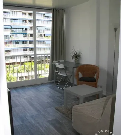 Studio 1 pièce 19 m²