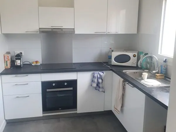 Appartement T2/3 proche gare avec jardin