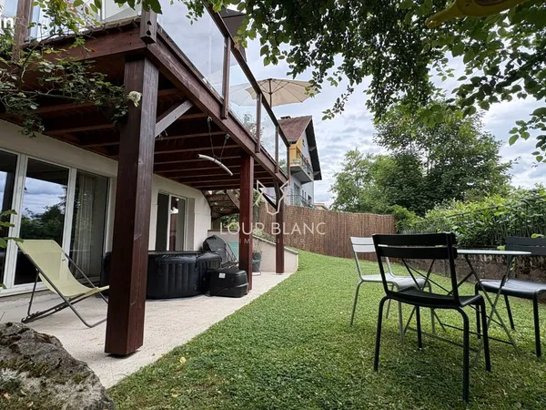 Maison 6 pièces 141 m²