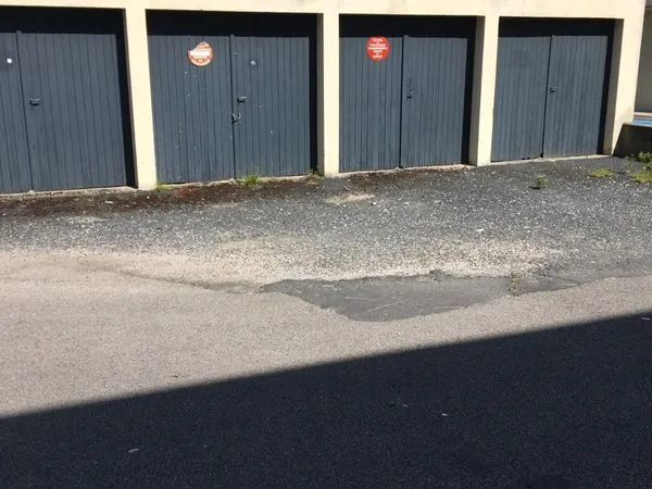 Garage centre-ville voiture ou stockage