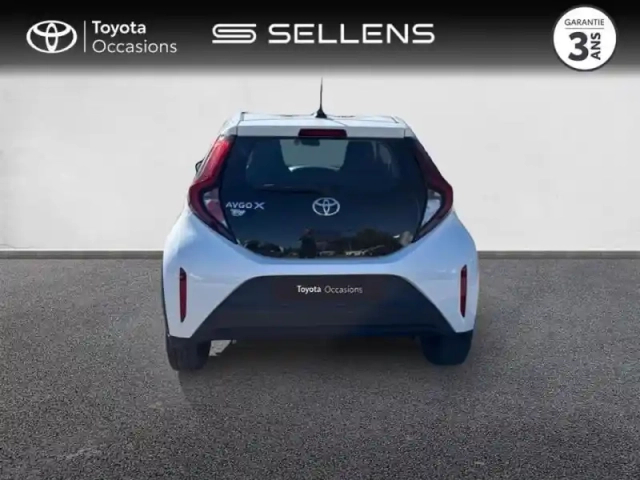 Toyota Aygo X 1.0 vvt-i 72ch dynamic s-cvt my23 — photo 4