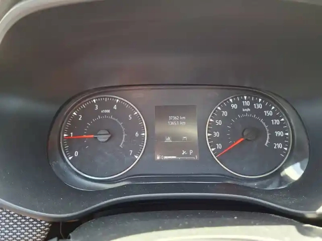 Dacia Sandero tce 90 cvt - 22 — photo 28