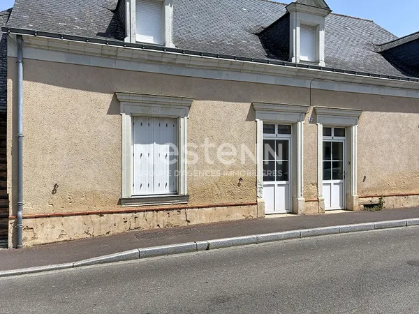 Investisseurs : ensemble immobilier de 3 logements au coeur de Sceaux-d'Anjou