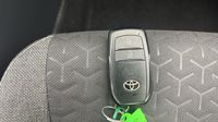 Toyota Yaris Cross 116h Design AWD-i MY22 — photo 16