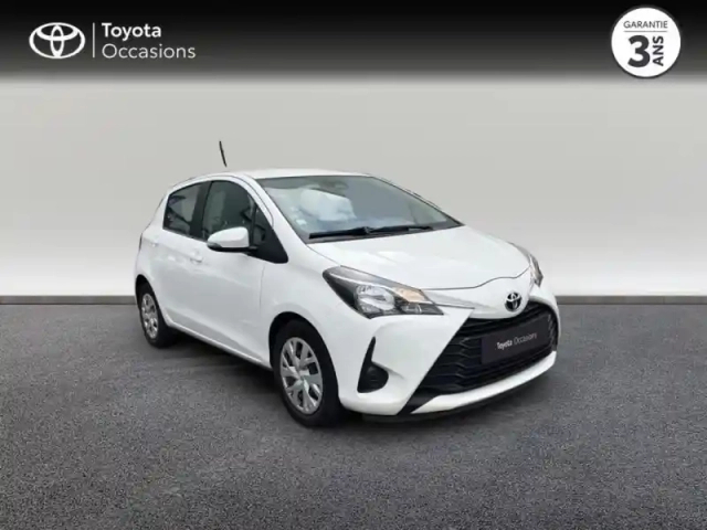 Toyota Yaris 70 vvt-i ultimate 5p — photo 5