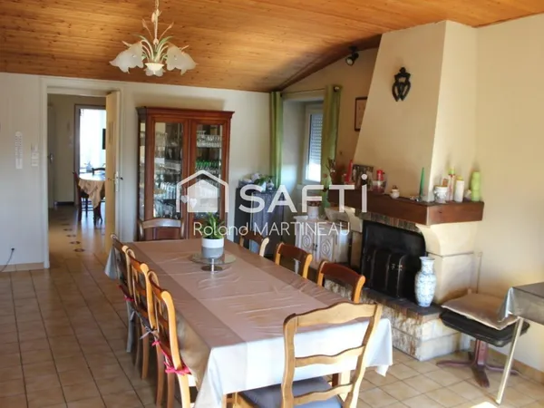 MAISON DE 112M² PLEIN CENTRE BOURG 85170 LES LUCS SUR BOULOGNE