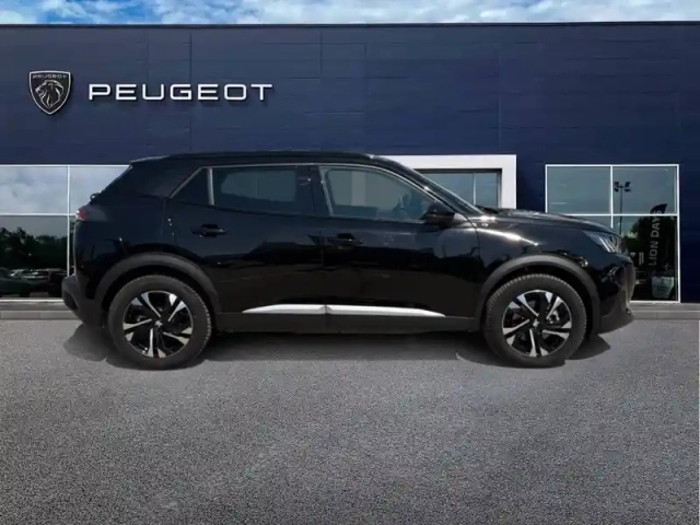 Peugeot 2008 electrique 136 ch — photo 4