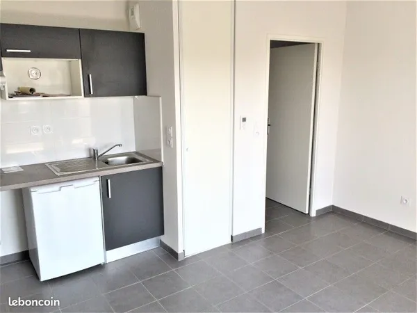 Studio 1 pièce 24 m²
