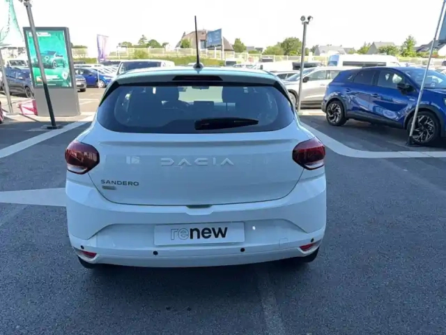 Dacia Sandero sce 65 — photo 7