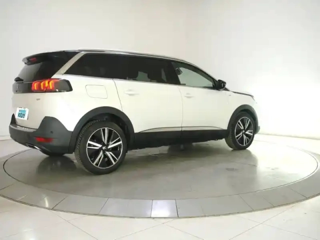 Peugeot 5008 bluehdi 180ch s&amp;s eat8 — photo 5