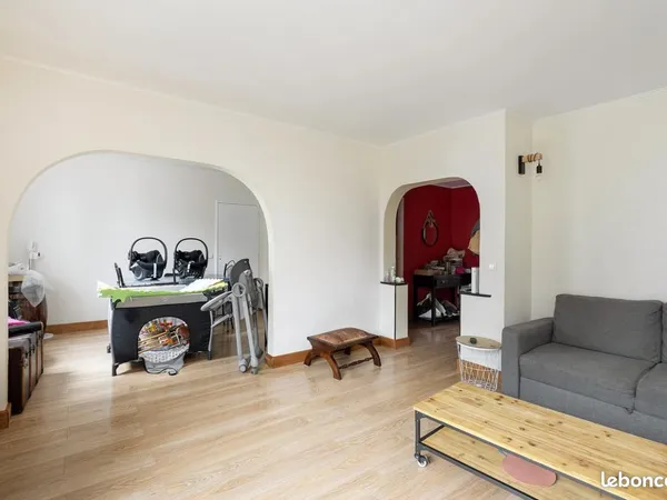 Appartement 5 pièces 97 m²