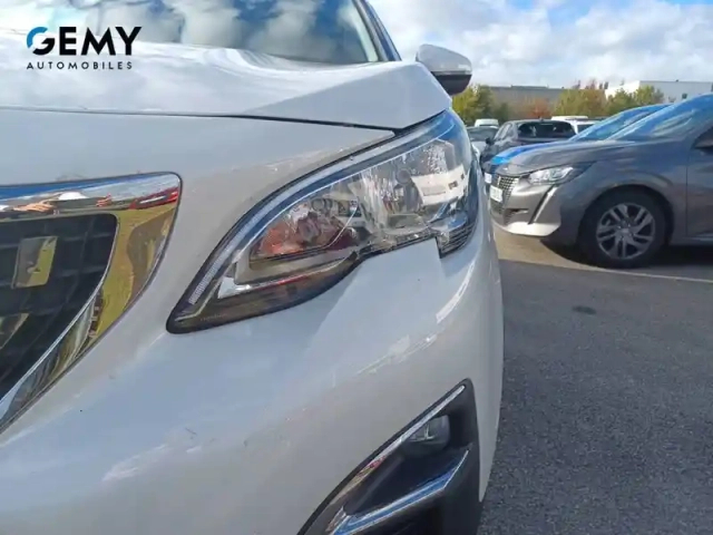 Peugeot 3008 puretech 130ch s&amp;s eat8 — photo 15