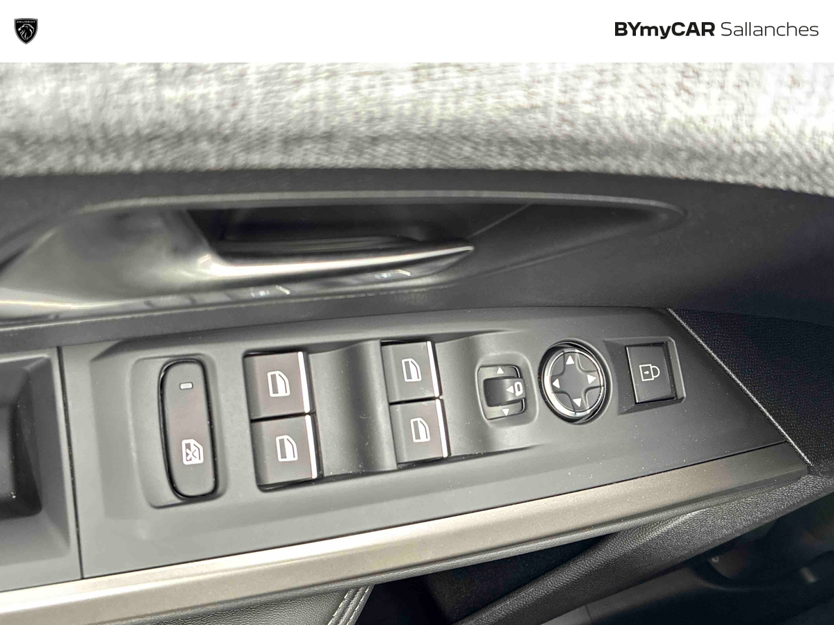 Peugeot 3008 Electrique 325 ch 4x4 73 kWh — photo 44