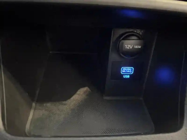 Hyundai I30 sw 1.0 t-gdi 120 ibvm6 hybrid 48v — photo 23