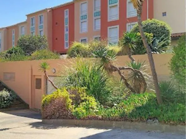 Stationnement Location La Seyne-sur-Mer   135€
