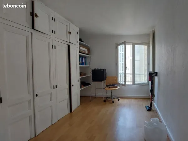 Bureau indépendant à louer - hyper centre de Chambéry