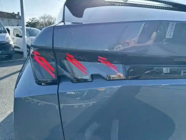 Peugeot 3008 hybrid 145 e-dcs6 — photo 57