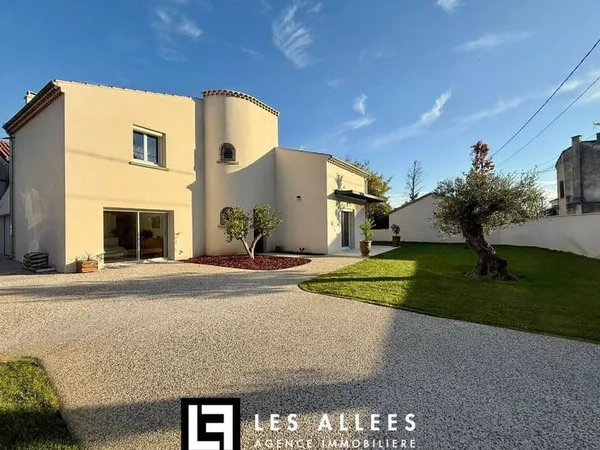 Maison 6 pièces 140 m²