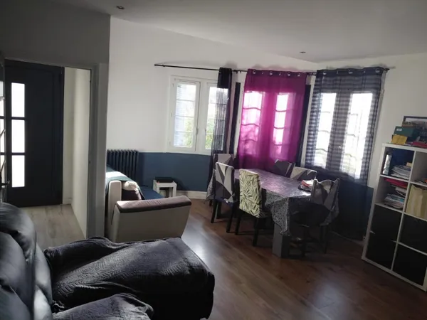 Maison 8 pièces 198 m²