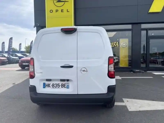 Opel Combo cargo m charge utile majorée diesel 100ch pack premium connect — photo 6