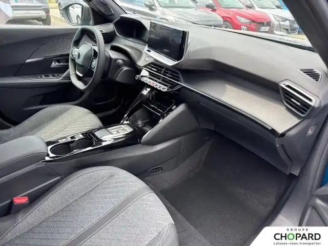 Peugeot 2008 electrique 54 kwh 156 ch — photo 36