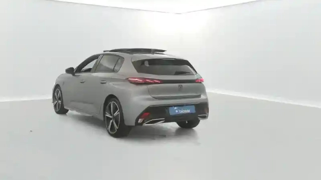 Peugeot 308 phev 180ch gt e-eat8 + toit ouvrant — photo 3