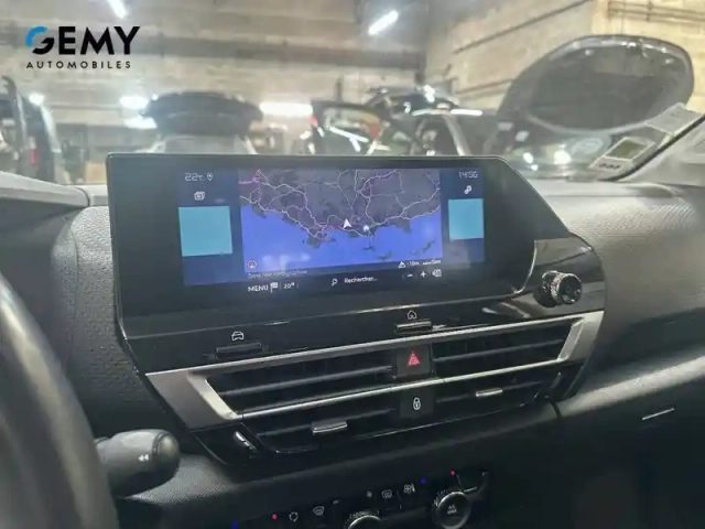 Citroën C4 e- 136 ch automatique — photo 57